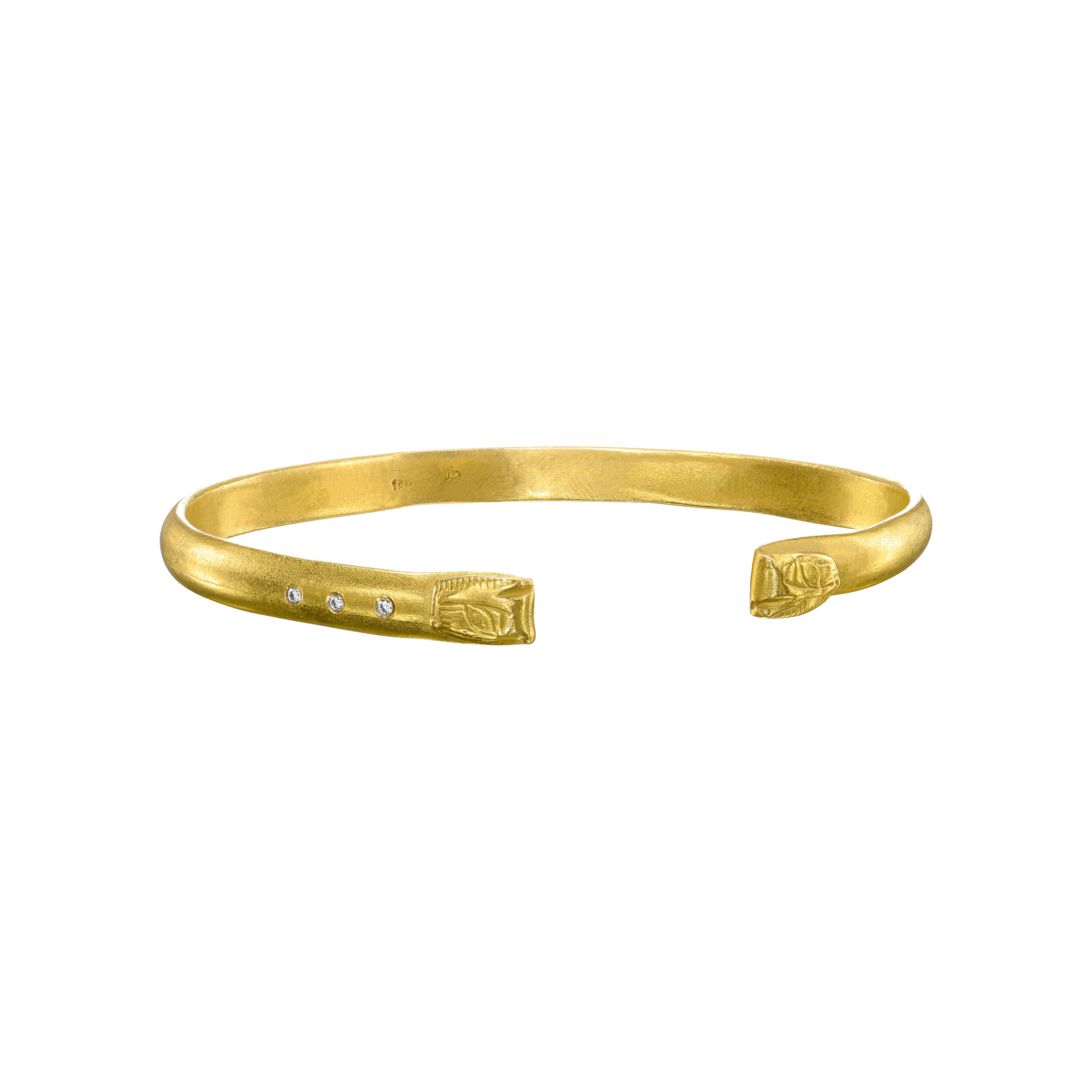 {{ product.name}} - מיכל בן ישי