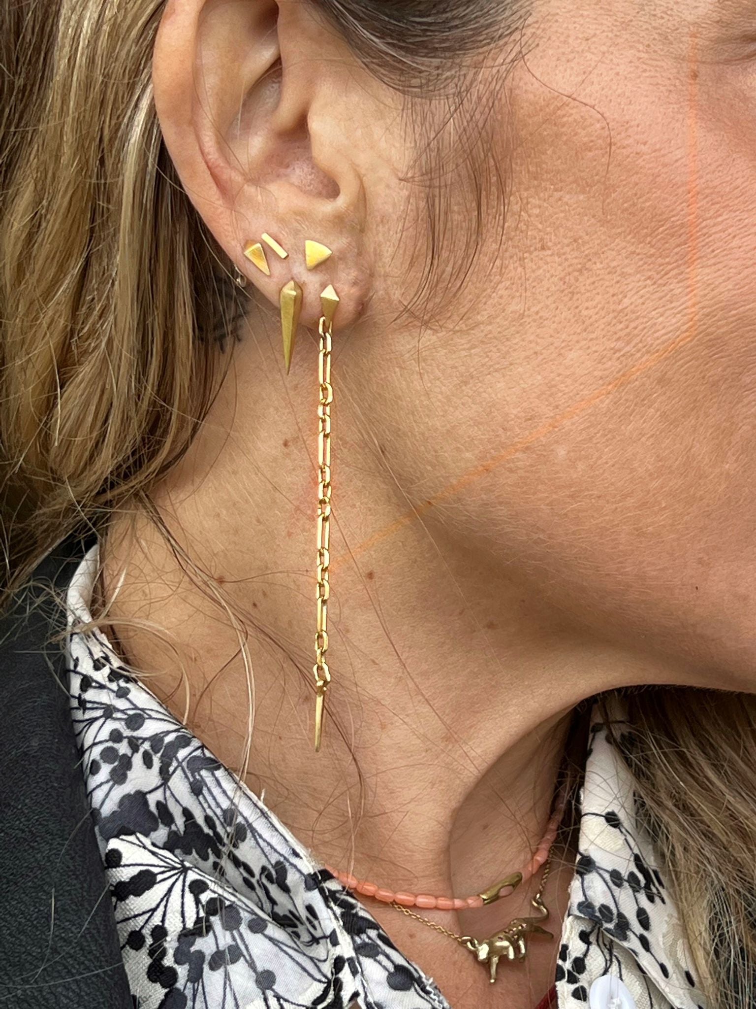 {{ product.name}} - מיכל בן ישי