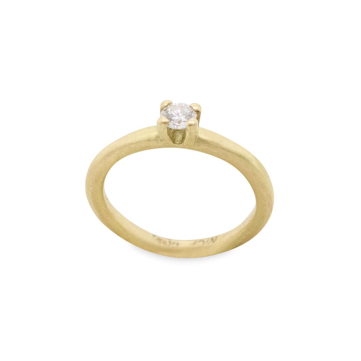 {{ product.name}} - מיכל בן ישי