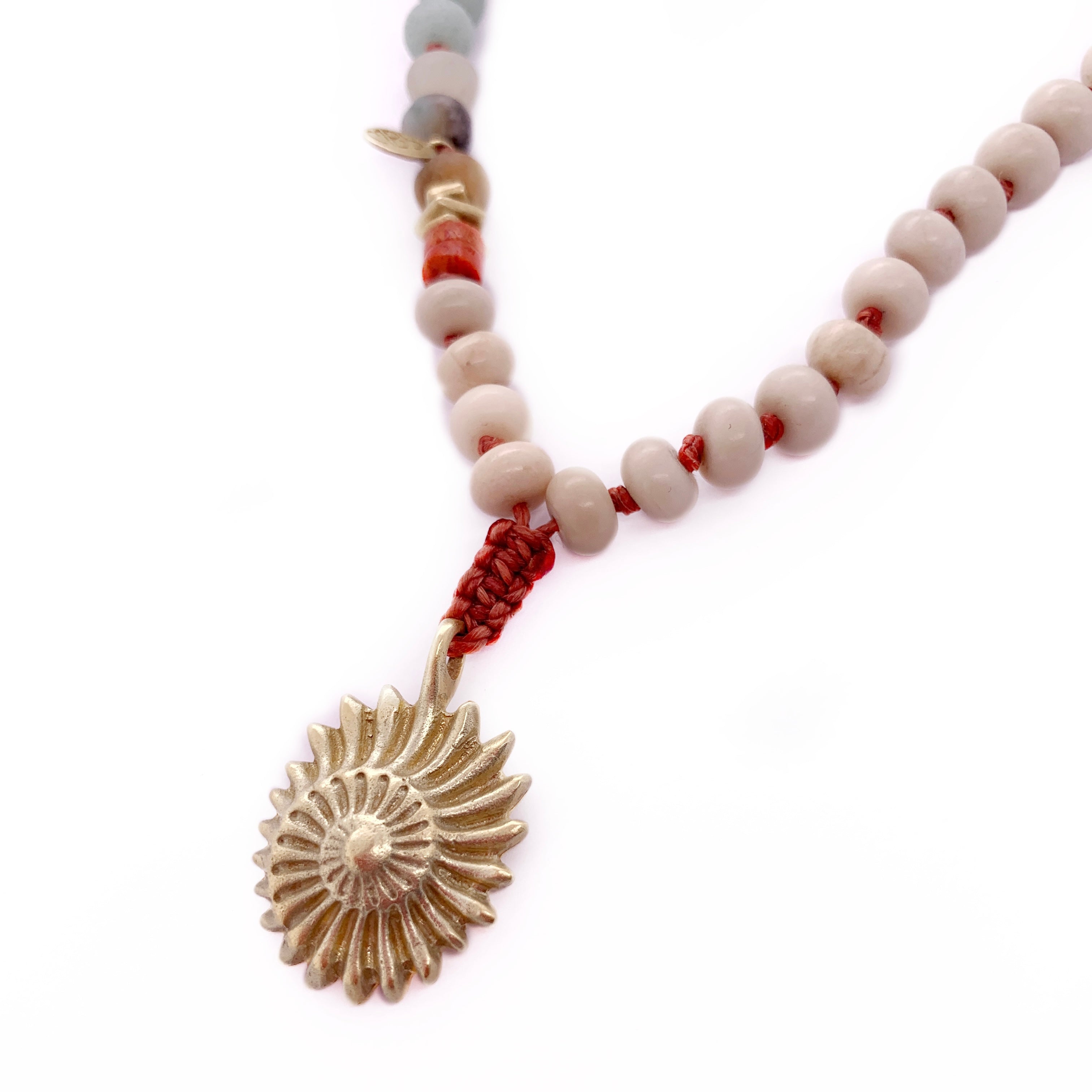 {{ product.name}} - מיכל בן ישי