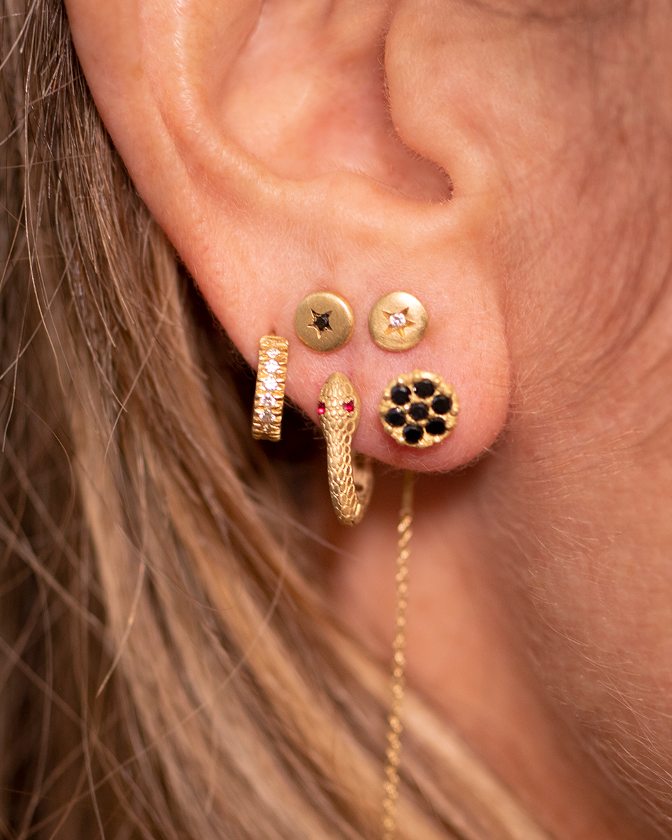 {{ product.name}} - מיכל בן ישי