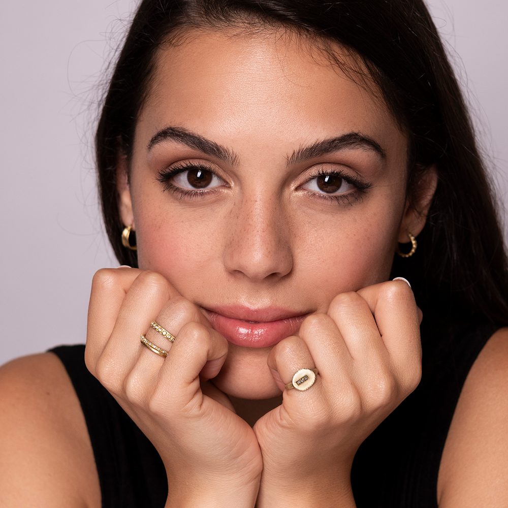 {{ product.name}} - מיכל בן ישי