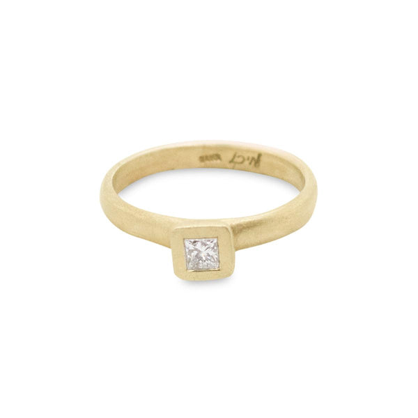 {{ product.name}} - מיכל בן ישי