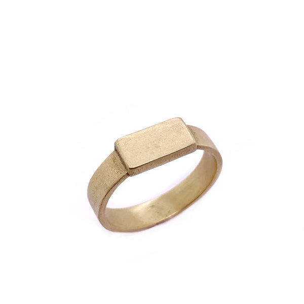 {{ product.name}} - מיכל בן ישי