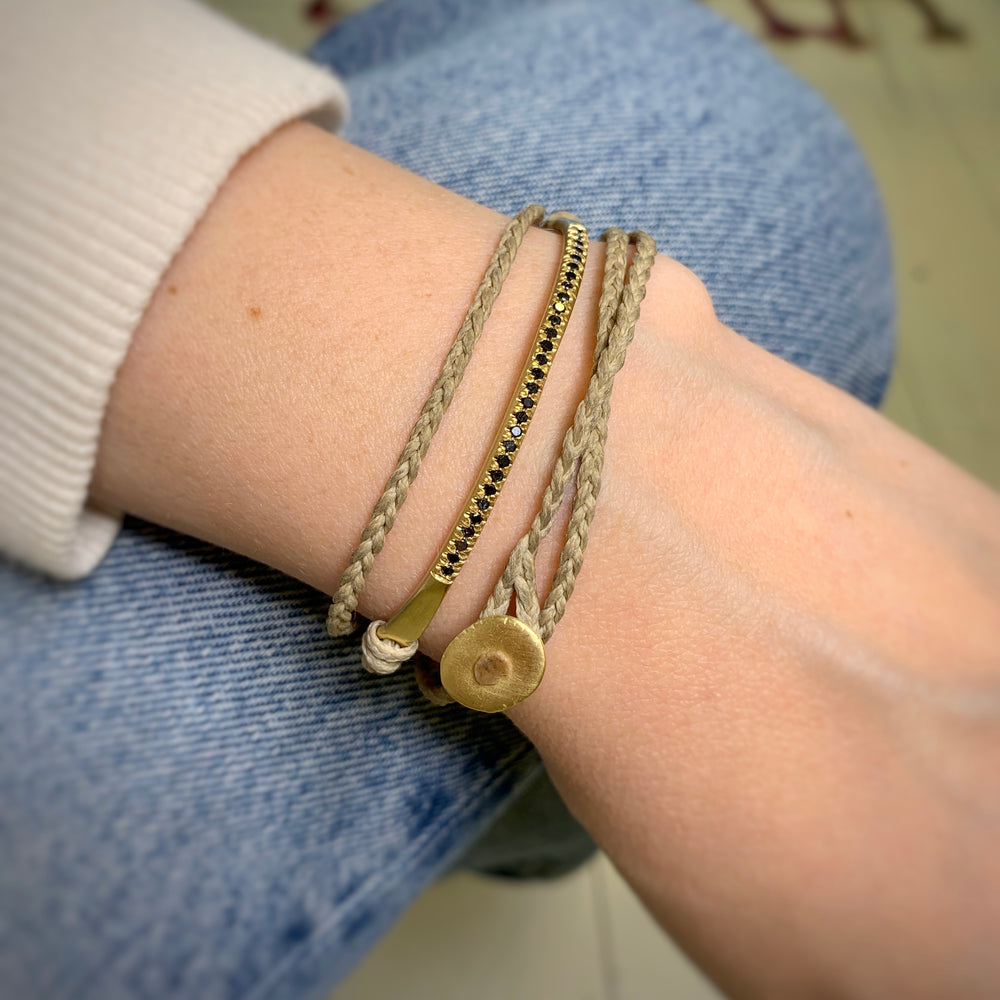 {{ product.name}} - מיכל בן ישי